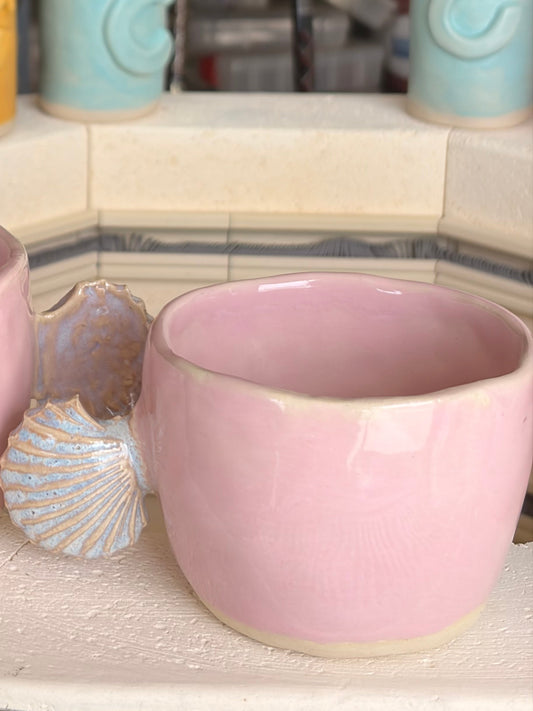 pink seashell mug